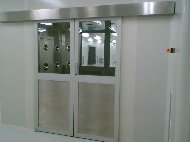 自動(dòng)平開門風(fēng)淋室的優(yōu)點(diǎn)